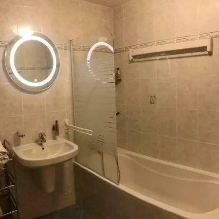Modrany Апартаменты