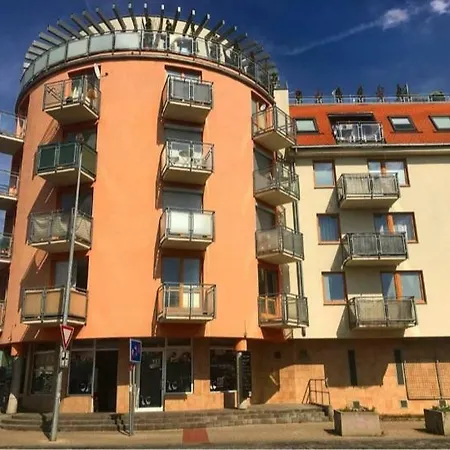 Modrany Апартаменты