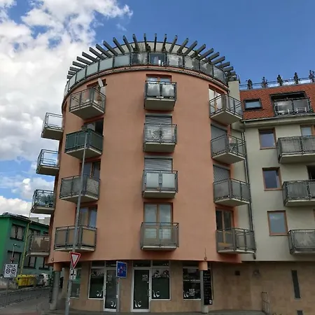 Modrany Apartment Prag
